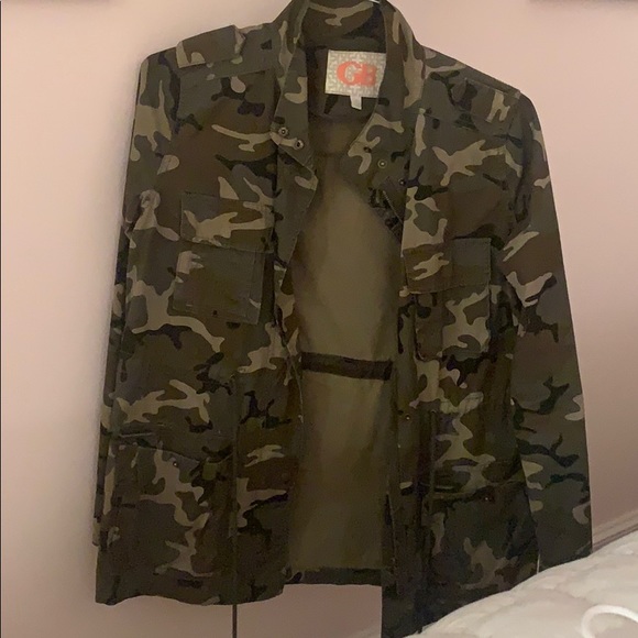 Jacket - Picture 2 of 3